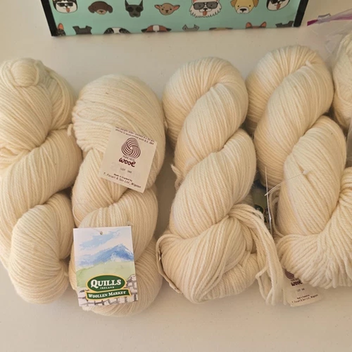 slalom-pure-new-wool-aran-yarn-ivory-hank-ball