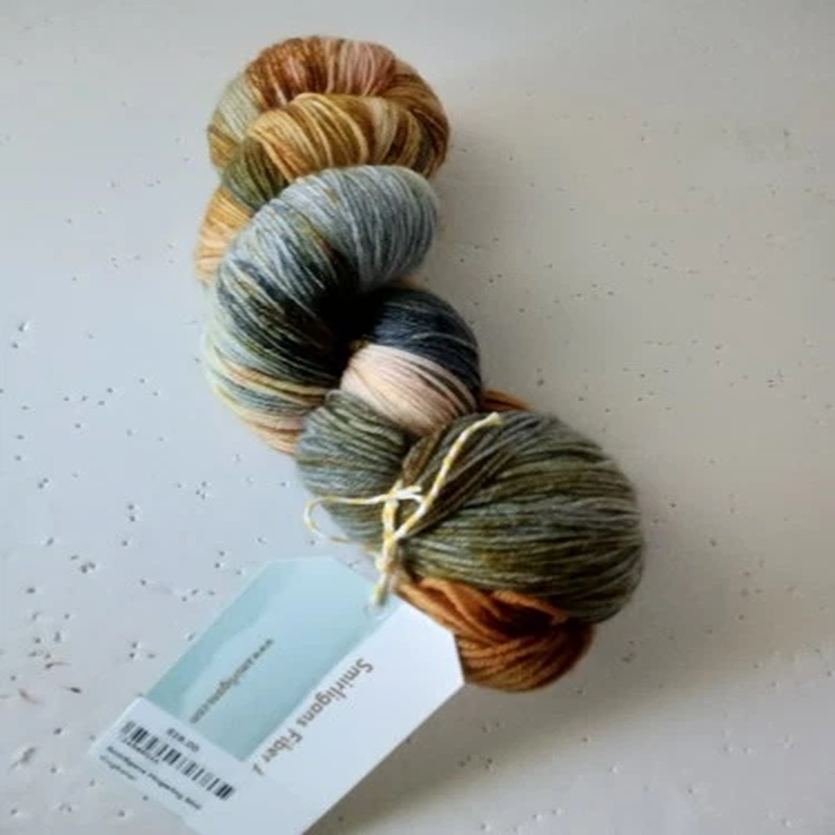 smirligans-fiber-kingfisher-437-yd-fingering-sw-merino