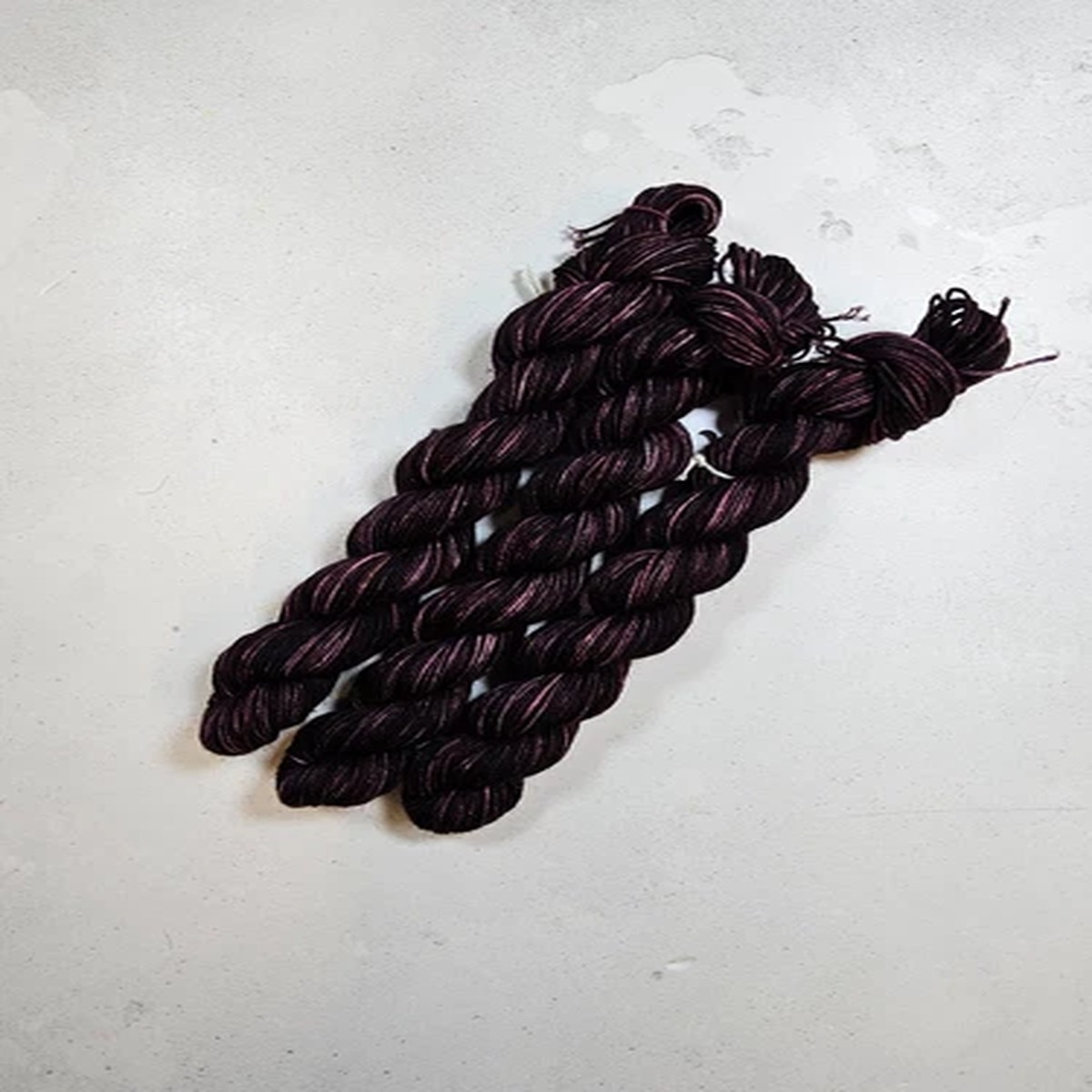 sw-merino-nylon-fingering-weight-yarn-mini-547-20-g