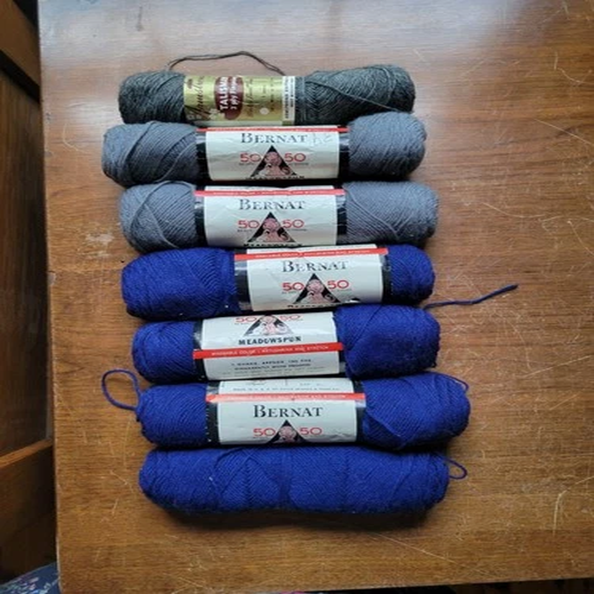 lot-of-7-4-vtg-bernat-meadowspun-navy-2-gun-metal-yarn-wool-nylon-1-talisman