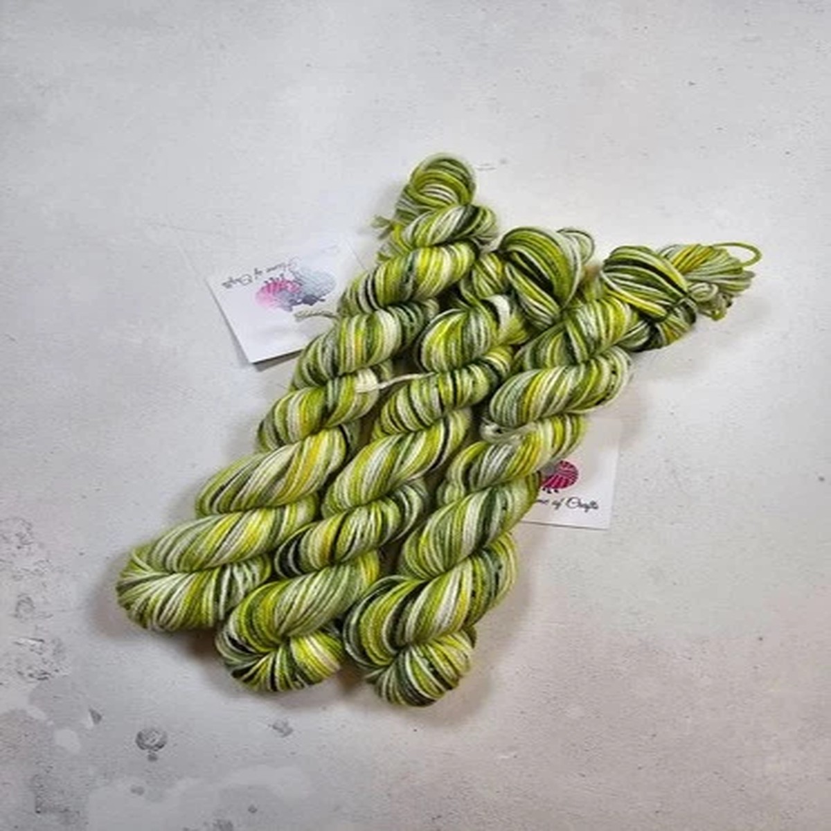 sw-merino-nylon-fingering-weight-yarn-mini-602-20-g