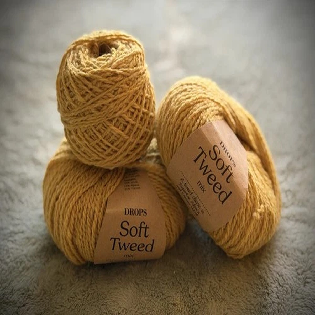 drops-soft-tweed-yarn-2-skeins-and-leftovers-color-13-lemon-pie-wool-alpaca-dk