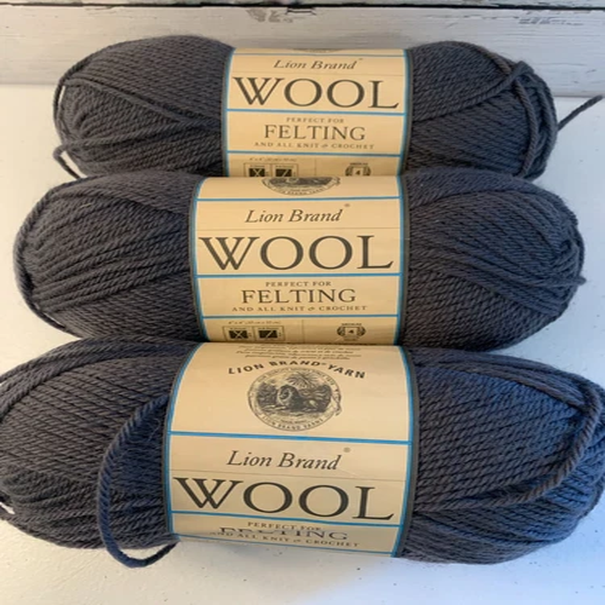 lot-3-lion-brand-wool-yarn-perfect-for-felting-slate-gray-worsted-4