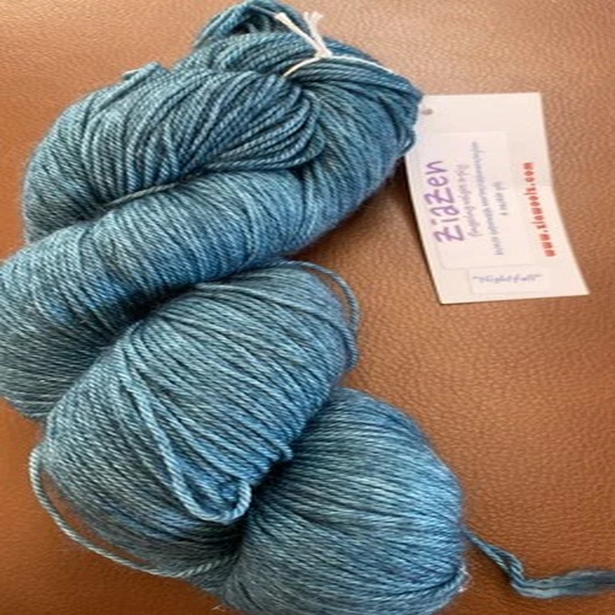 1-skein-ziawoolz-ziazen-superwash-merino-wool-blend-460-yds-nightfall