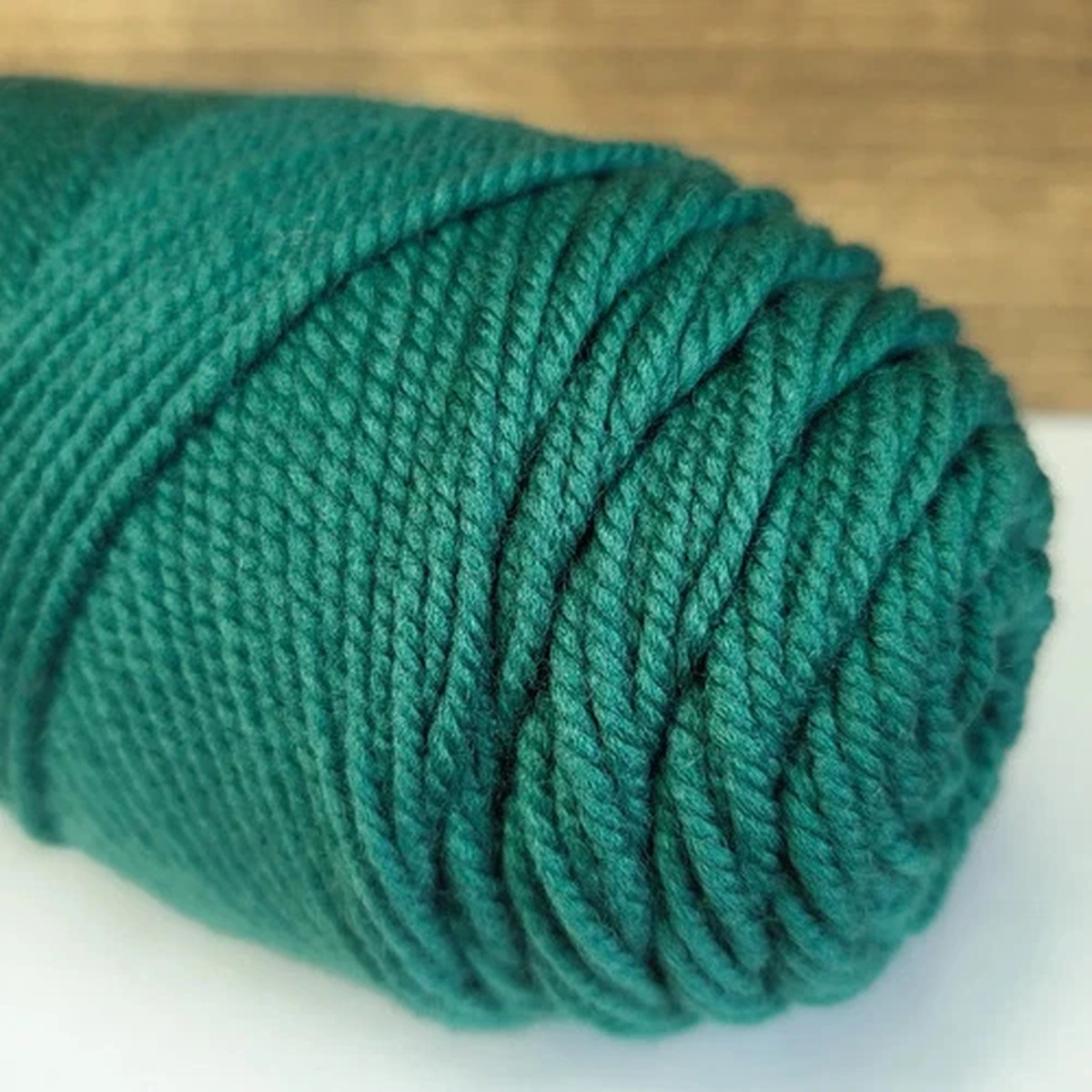 100-us-shaniko-worsted-weight-multiple-colors-available