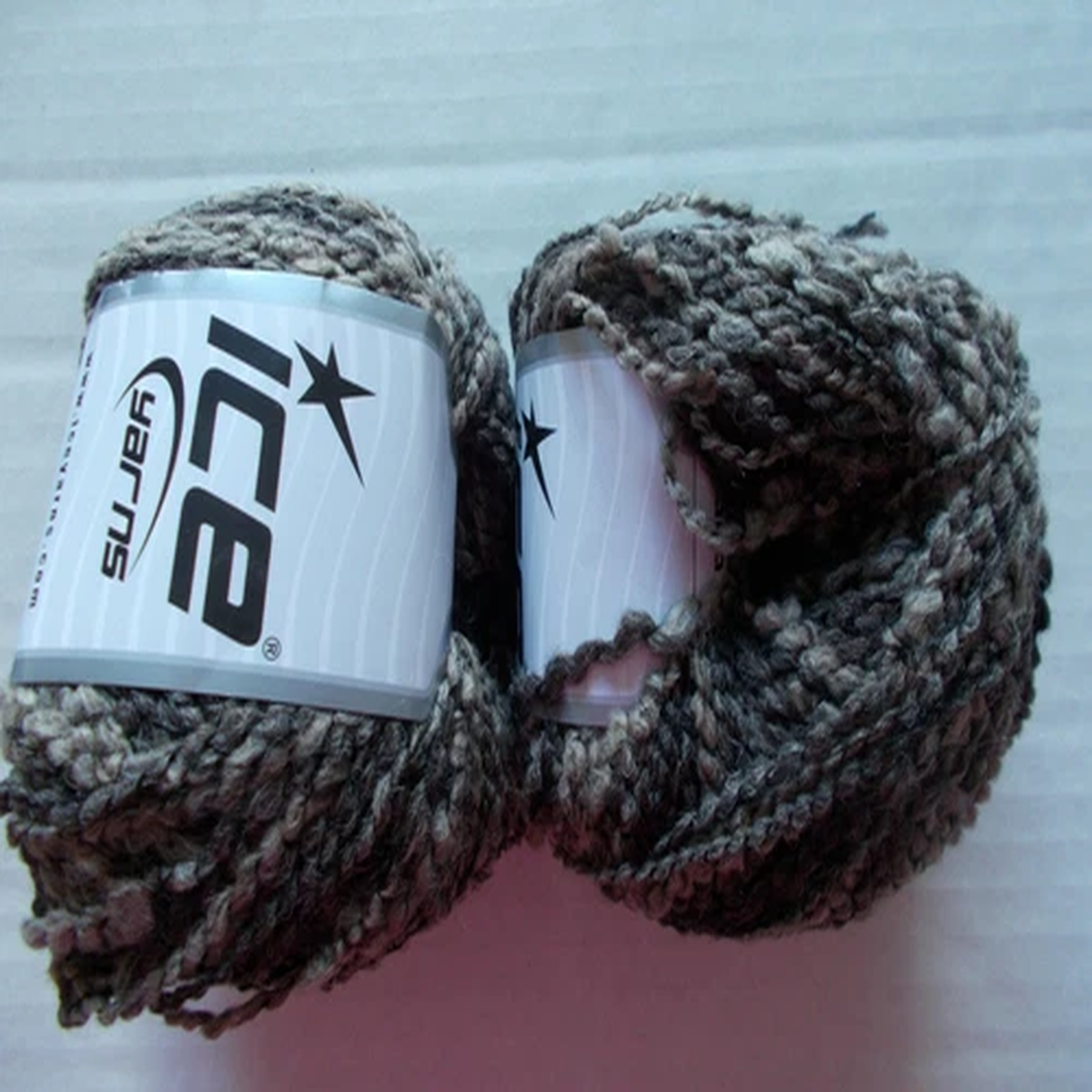 como-lana-wool-blend-yarn-by-ice-yarns-brown-shades-lot-of-2-165-yds-ea
