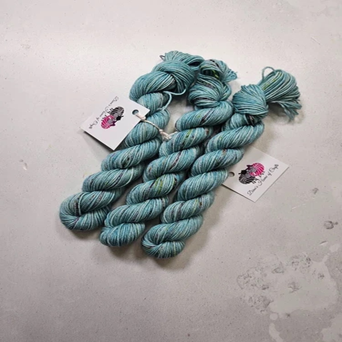 sw-merino-nylon-fingering-weight-yarn-mini-498-20-g