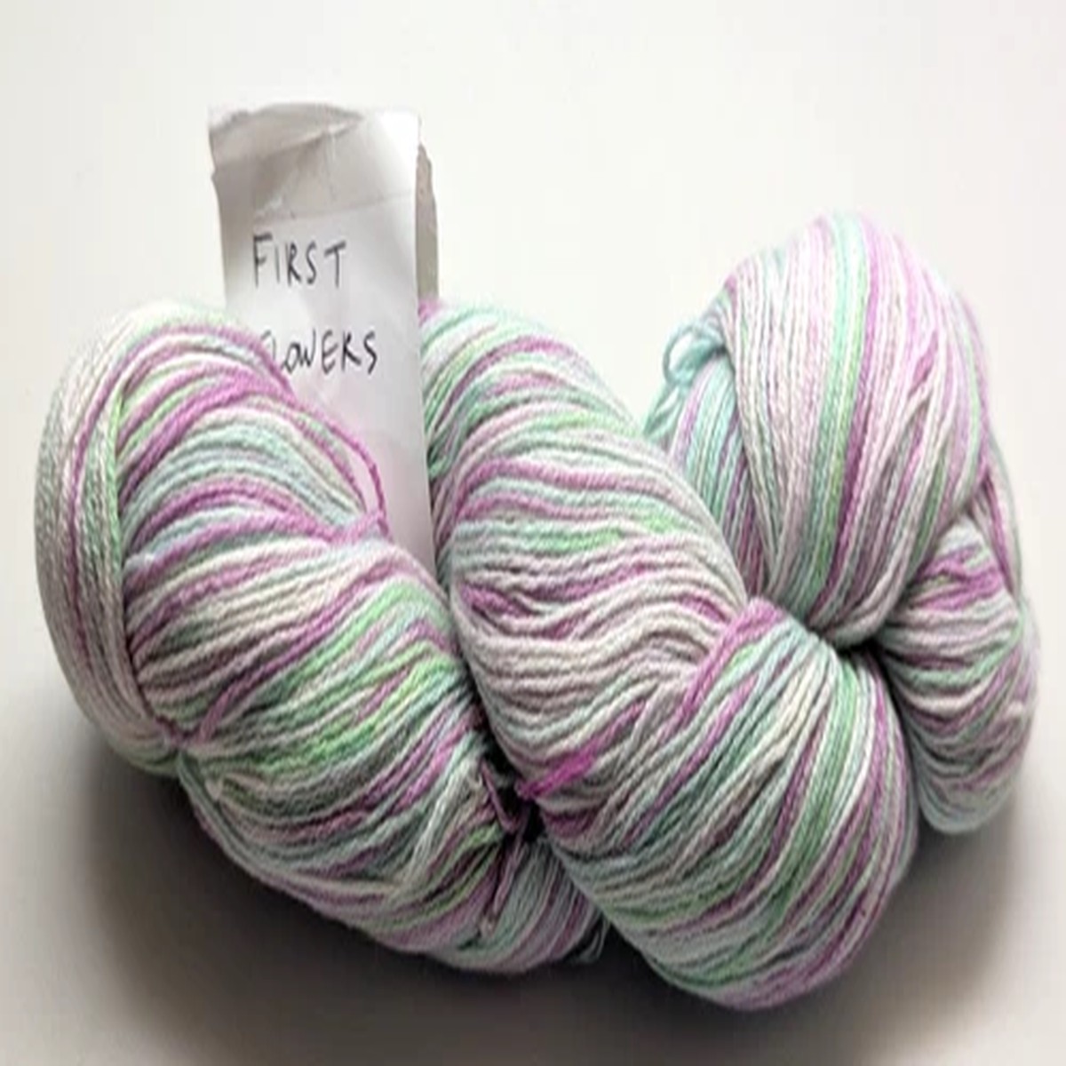 single-hank-nek-handdyed-65-merino-25-nylon-10-silk-100g-440yds-first-flower