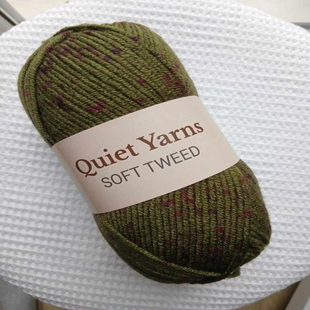 olive-green-tweed-yarn-bundle-5-skeins-worsted-wool-touch-premium-acrylic