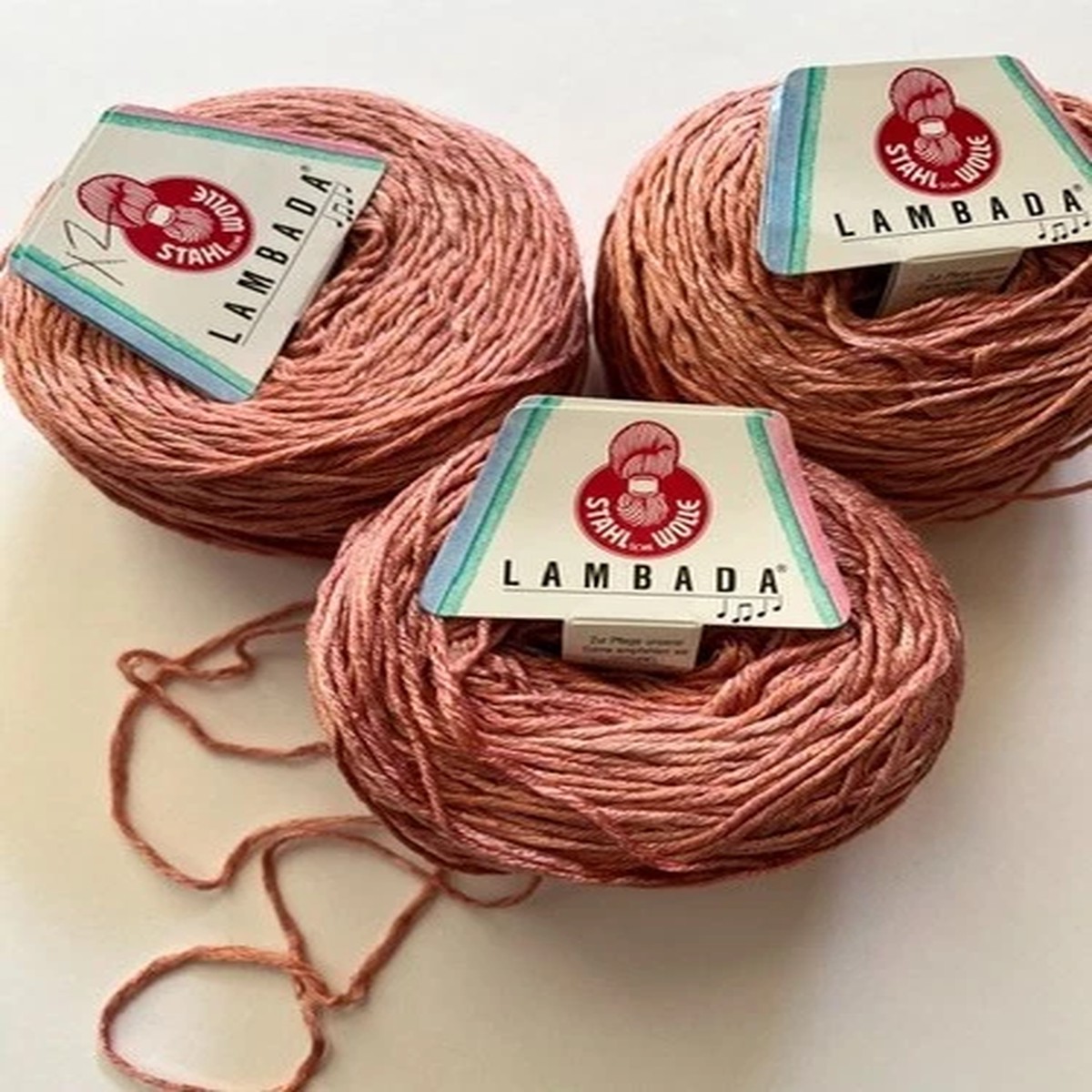 stahl-wolle-lambada-7-balls-wound-in-3-cakes-dusty-rose-reduced