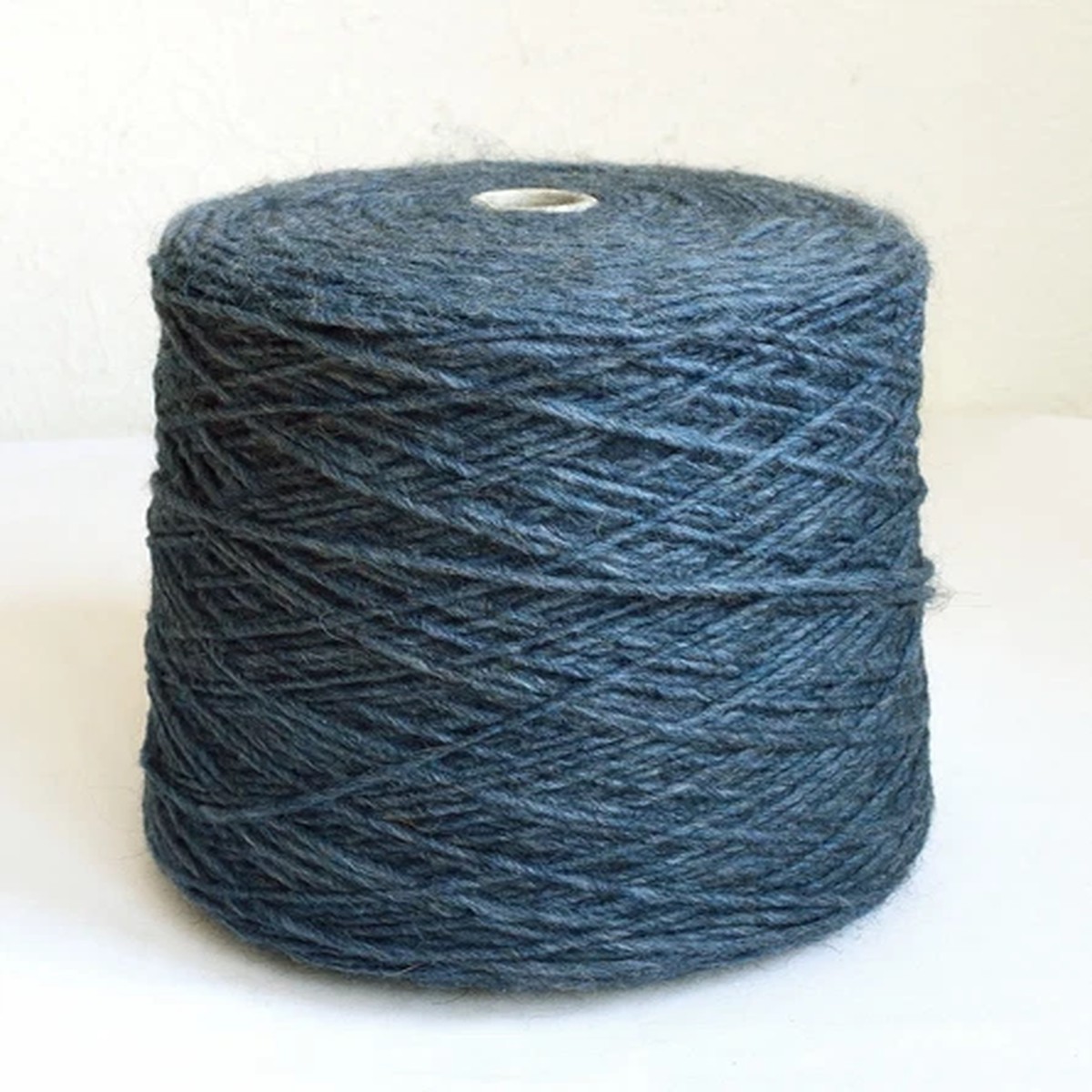 thick-alpaca-wool-knitting-yarns-2-54-lb-1150-grams-yarn-cone