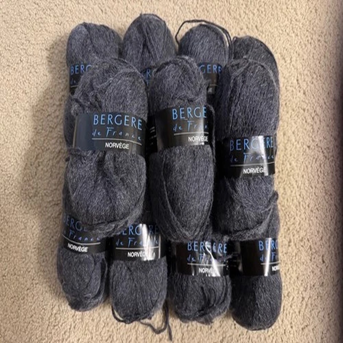 bergere-de-france-norvge-dk-yarn-lot-of-11-charcoal-gray-lave