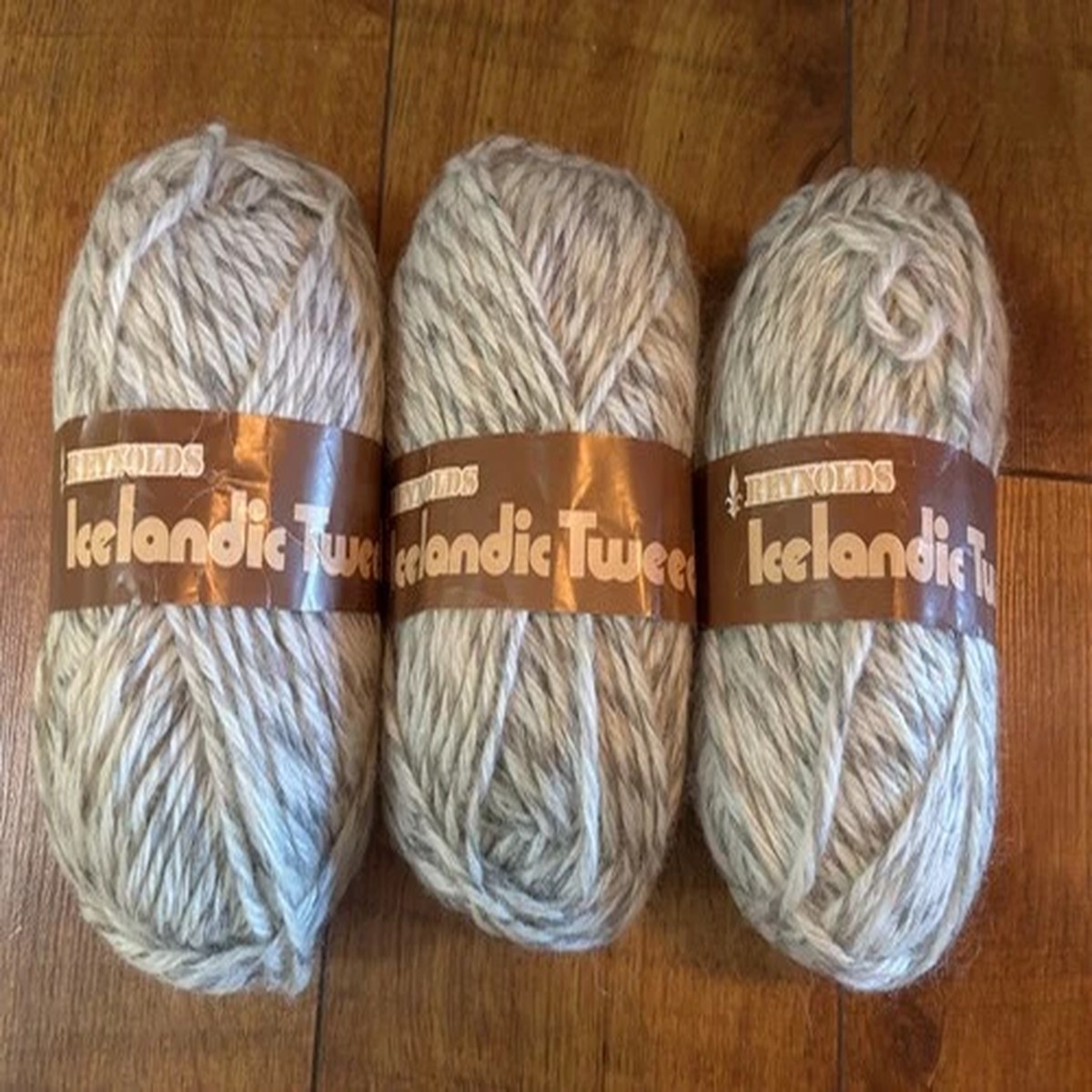 reynolds-icelandic-tweed-100-virgin-wool-yarn-3-skeins-color-305-beige