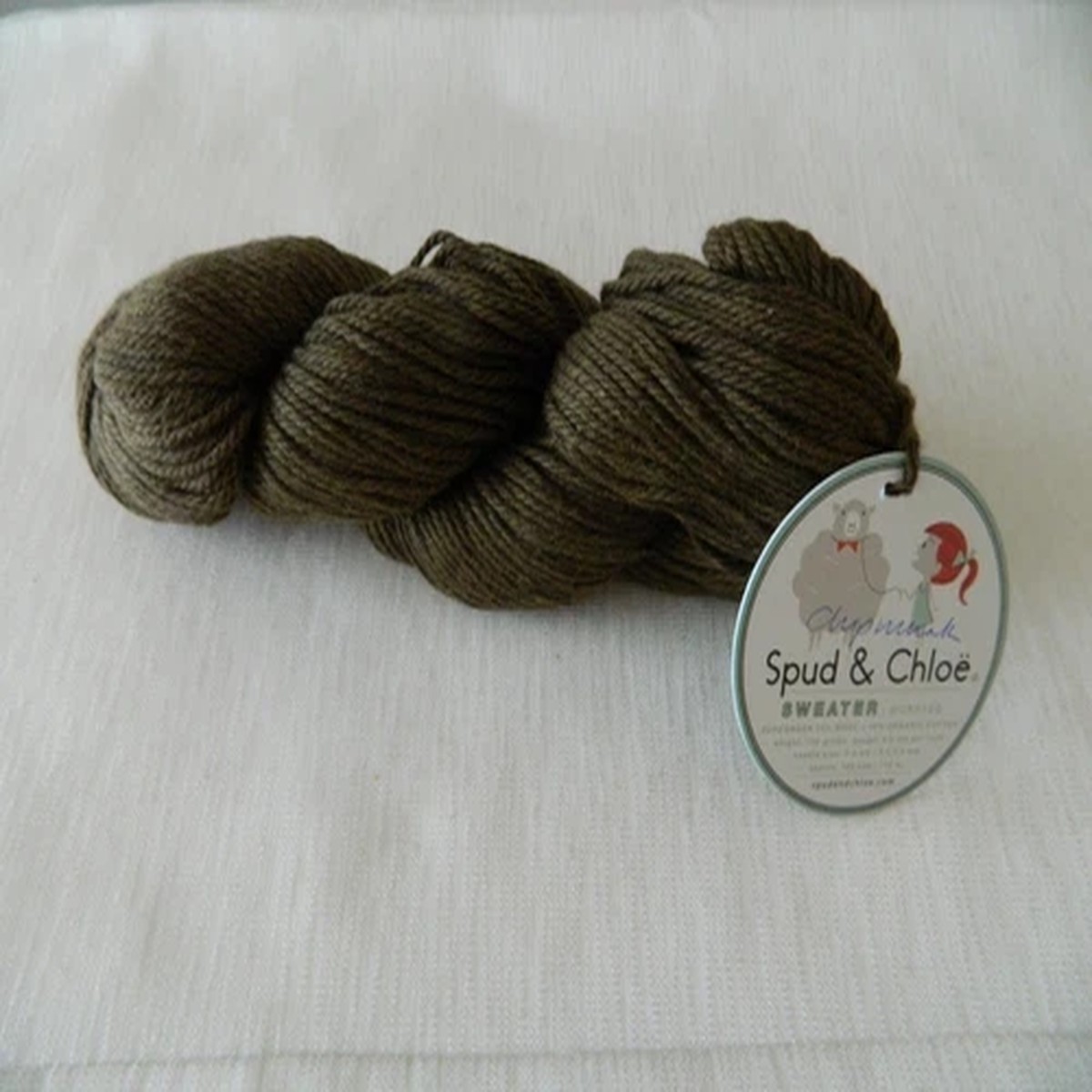 yarn-spud-chloe-sweater-chipmunk-wool-organic-cotton-brown-hank-made-in-peru