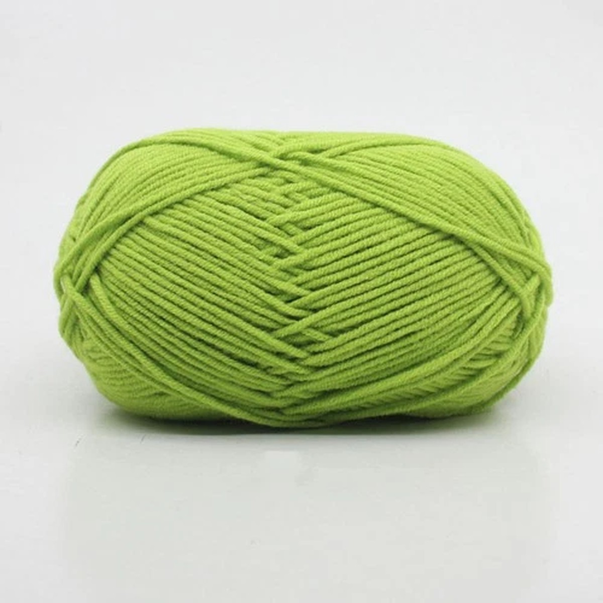 durable-cotton-knitting-yarn-green-color-for-sewing-reusable-yarn-for-knitting
