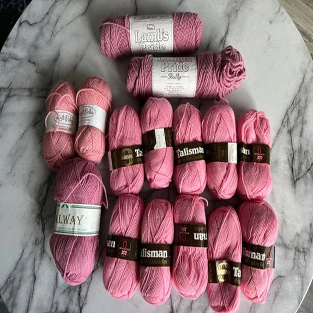 mixed-lot-of-15-skeins-wool-yarn-lambs-pride-galway-knitpicks-see-pictures