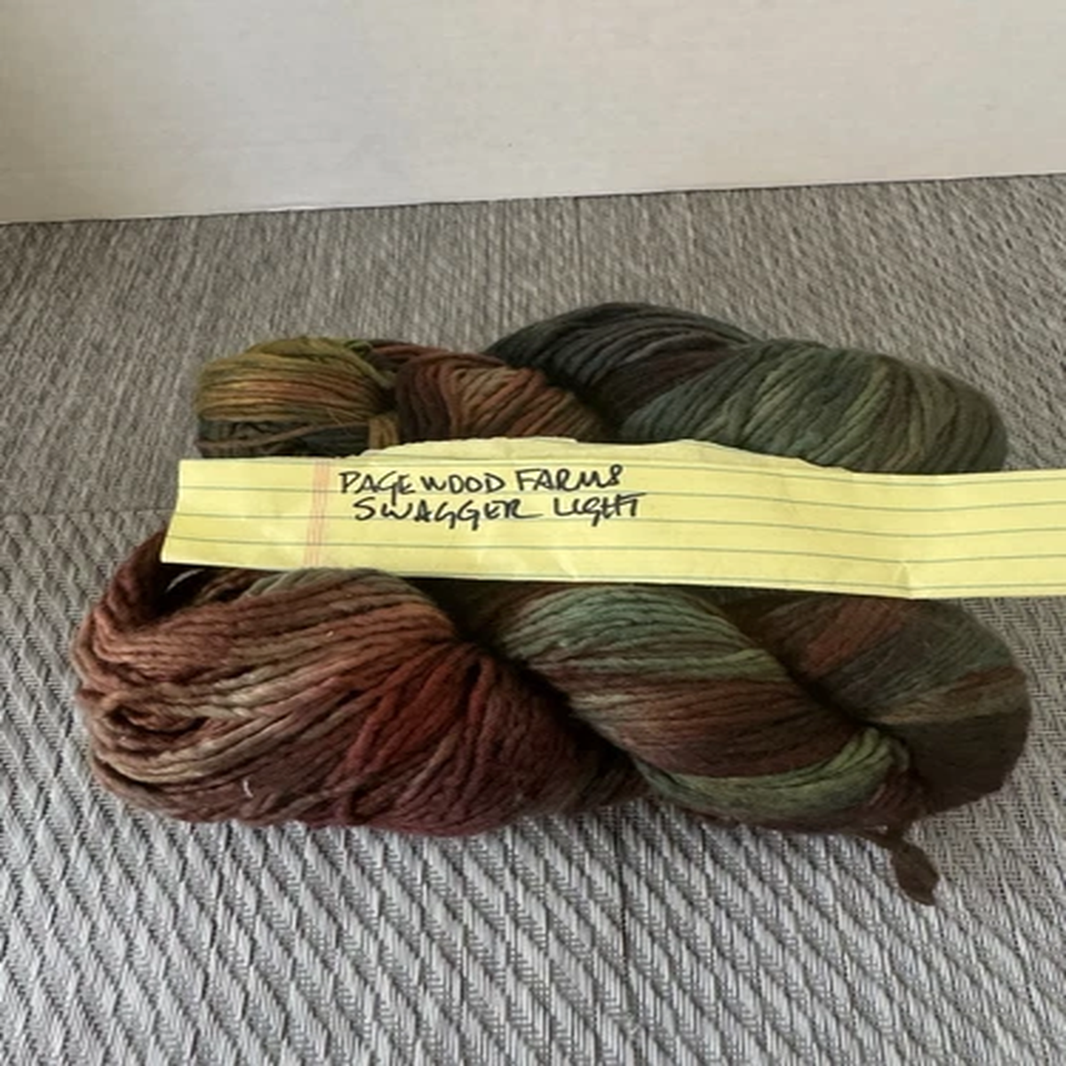 u-knitted-nations-swagger-light-yarn-218yds-100g-color-harvest-lot-of-2