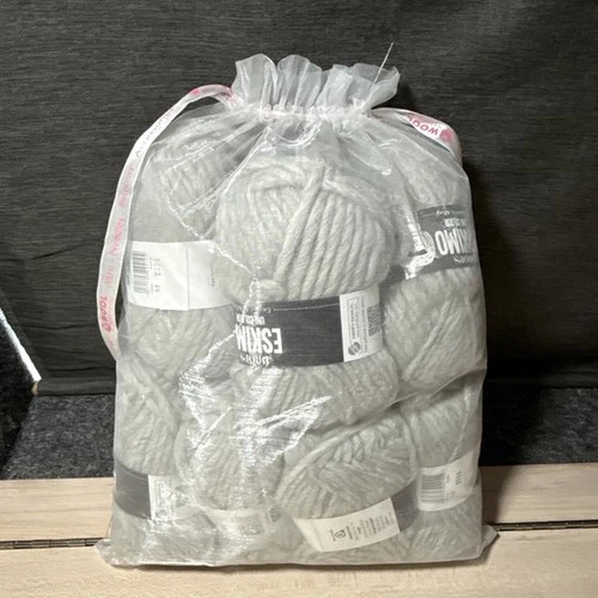 8-skeins-yarn-drops-eskimo-uni-colour-lot-gray-53-9556-dyelot-100-wool-50g