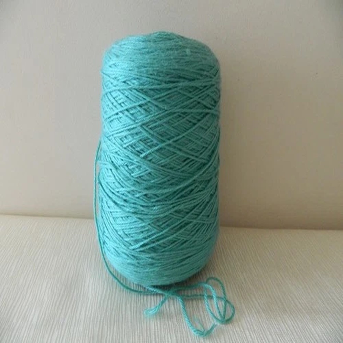 yarn-on-cone-australian-country-spinners-big-baby-8ply-blue-aqua-wool-synthetic
