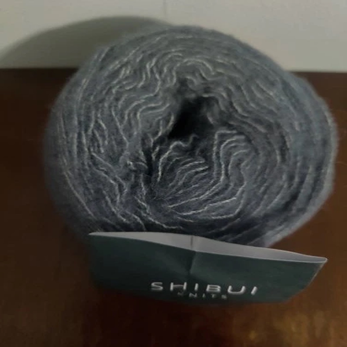 shibui-knits-billow-yarn-graphite-250-yds-41-cotton-25-baby-alpaca-24-merino