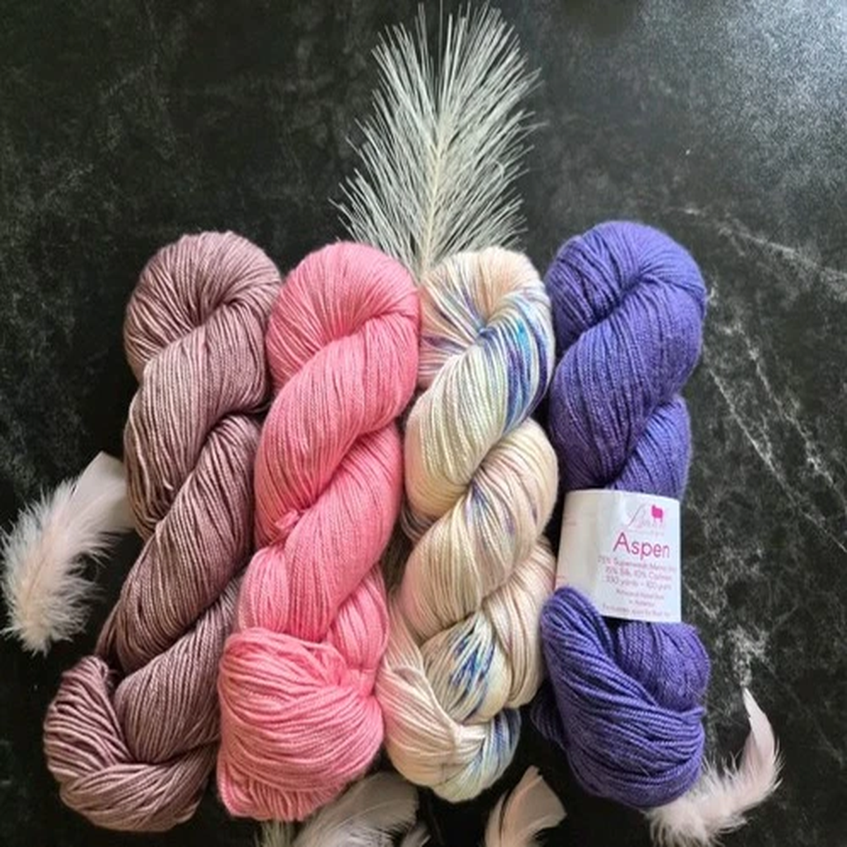 4-skeins-baah-aspen-superwash-merino-wool
