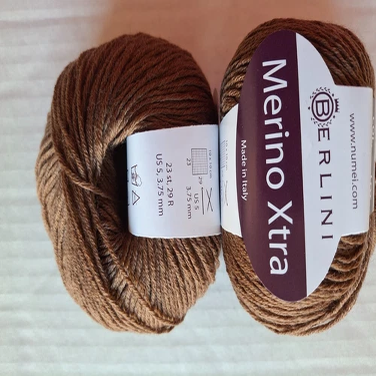 berlini-merino-xtra-100-merino-wool-yarn-mustang-lot-of-2-154-yds-ea