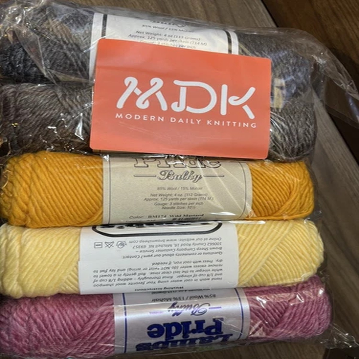 mdk-lamb-s-pride-bulky-yarn-10-colors-wool-mohair-4oz-125yds-ea-set-of-10