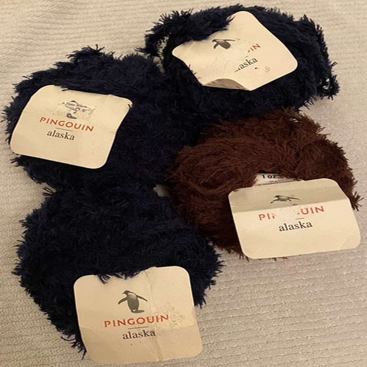 pingouin-yarns-alaska-wool-blend-lot-of-4-balls-color-3309-5301