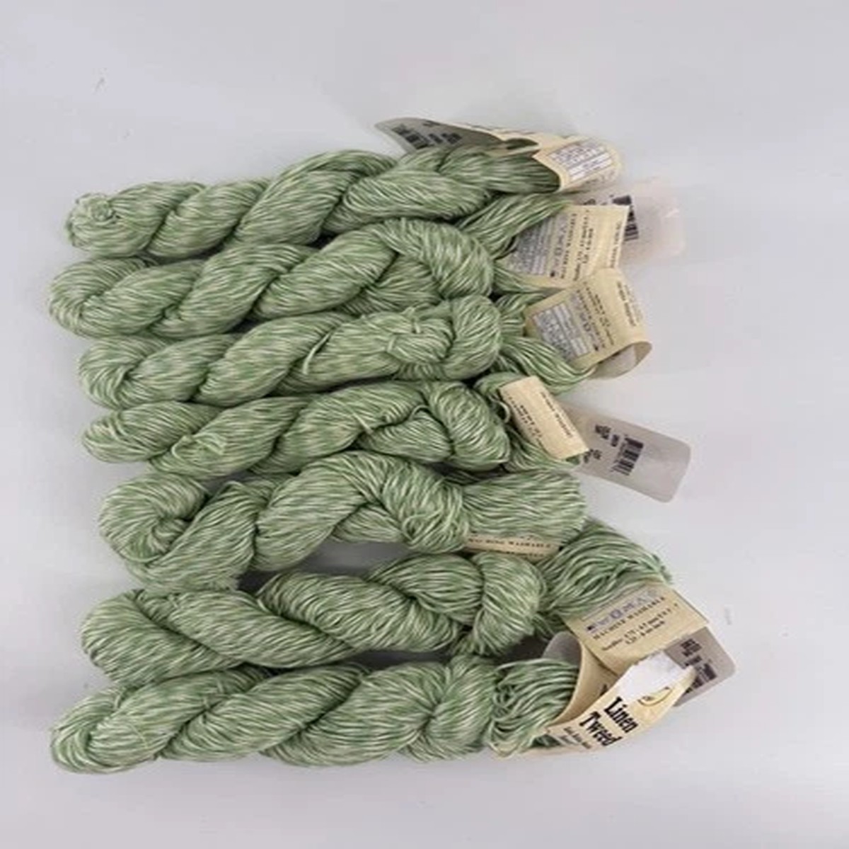 universal-yarn-punch-tweed-green-linen-cotton-yarn-7-skeins-882-yards
