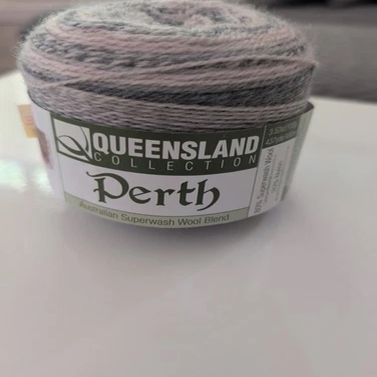 1-queensland-collection-perth-lake-gairdner-125-superwash-wool-nylon