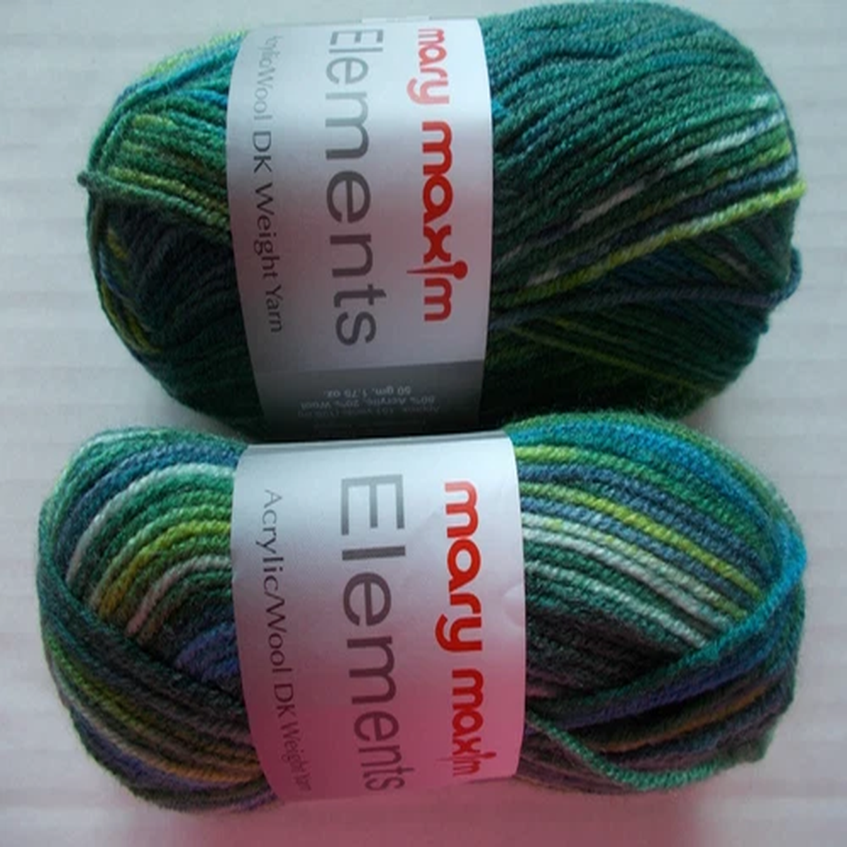mary-maxim-elements-wool-blend-yarn-forests-lot-of-2-151-yds-each
