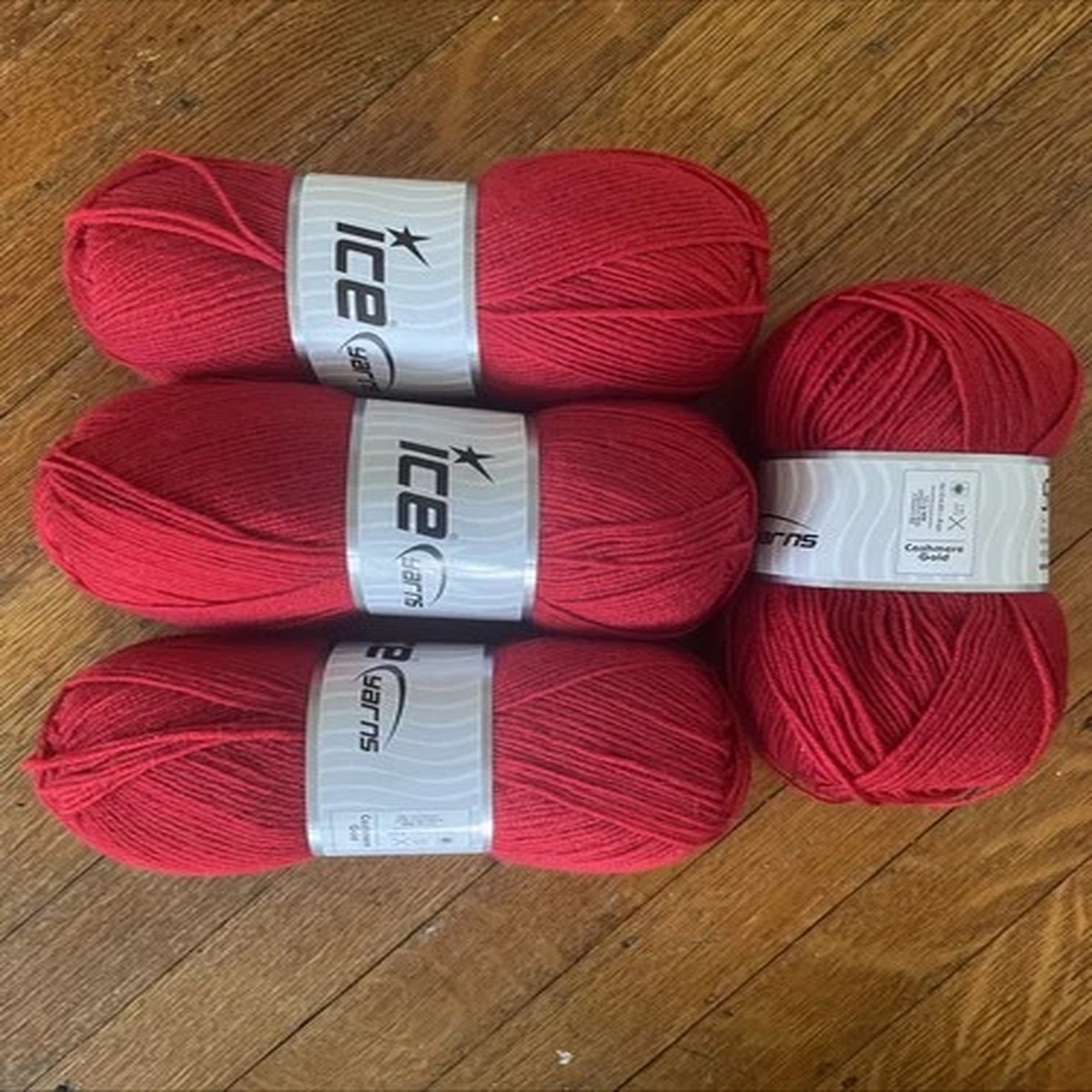 new-ice-yarns-cashmere-gold-ruby-red-color-lot-of-4-skeins-100g-each