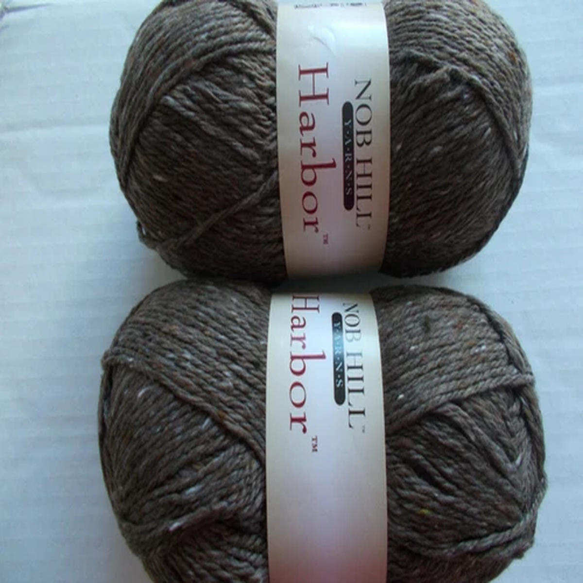 nob-hill-harbor-wool-blend-tweed-yarn-chocolate-lot-of-2-218-yds-ea