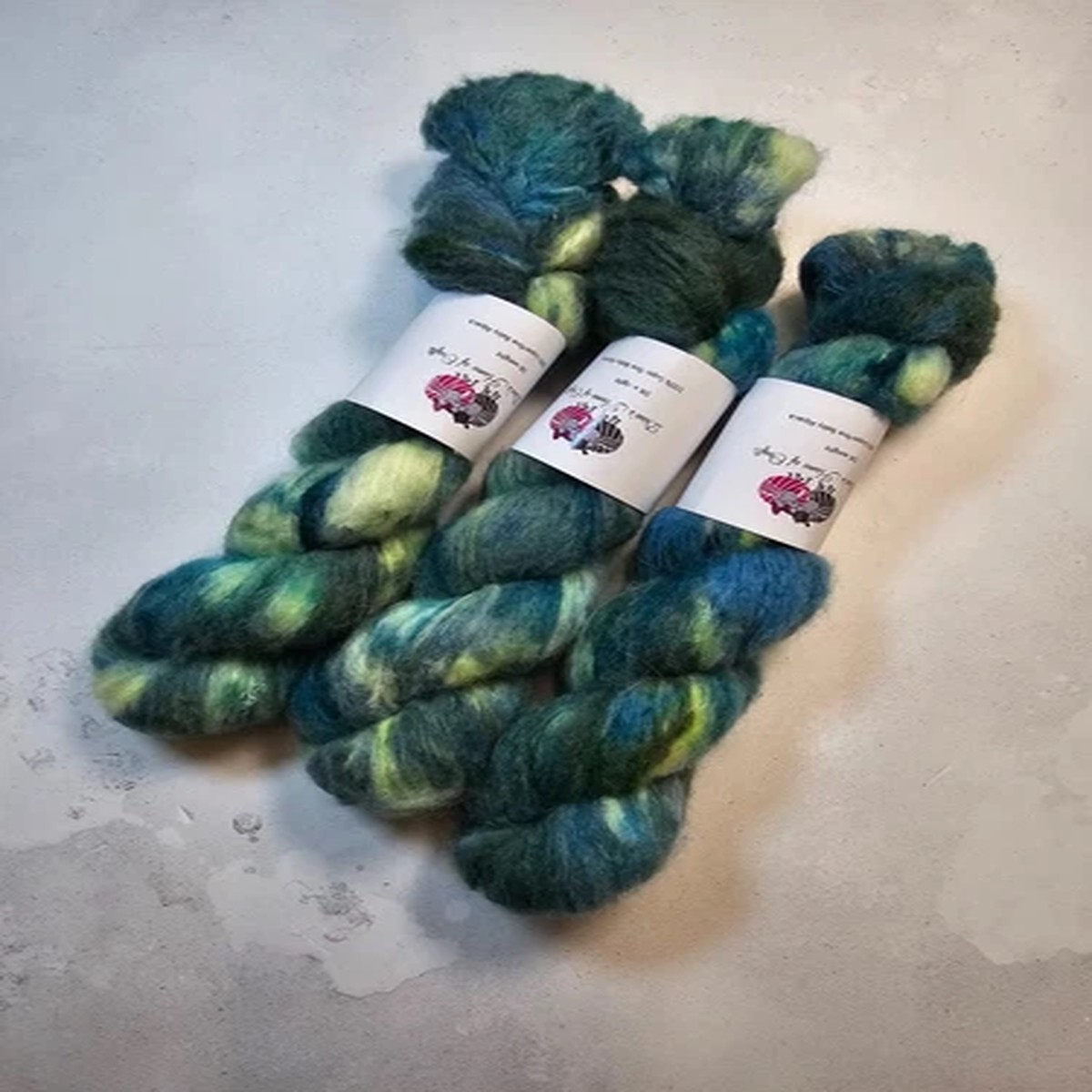 superfine-baby-alpaca-yarn-dk-weight-50-g-waterloo