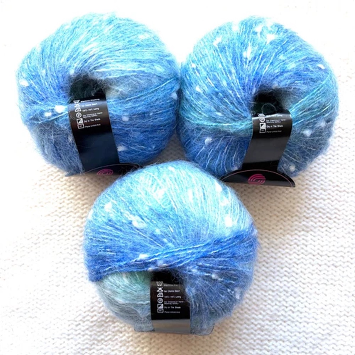 3-balls-x-50g-alpaca-wool-blend-yarn-dotted-gradient-blue-multicolour-01