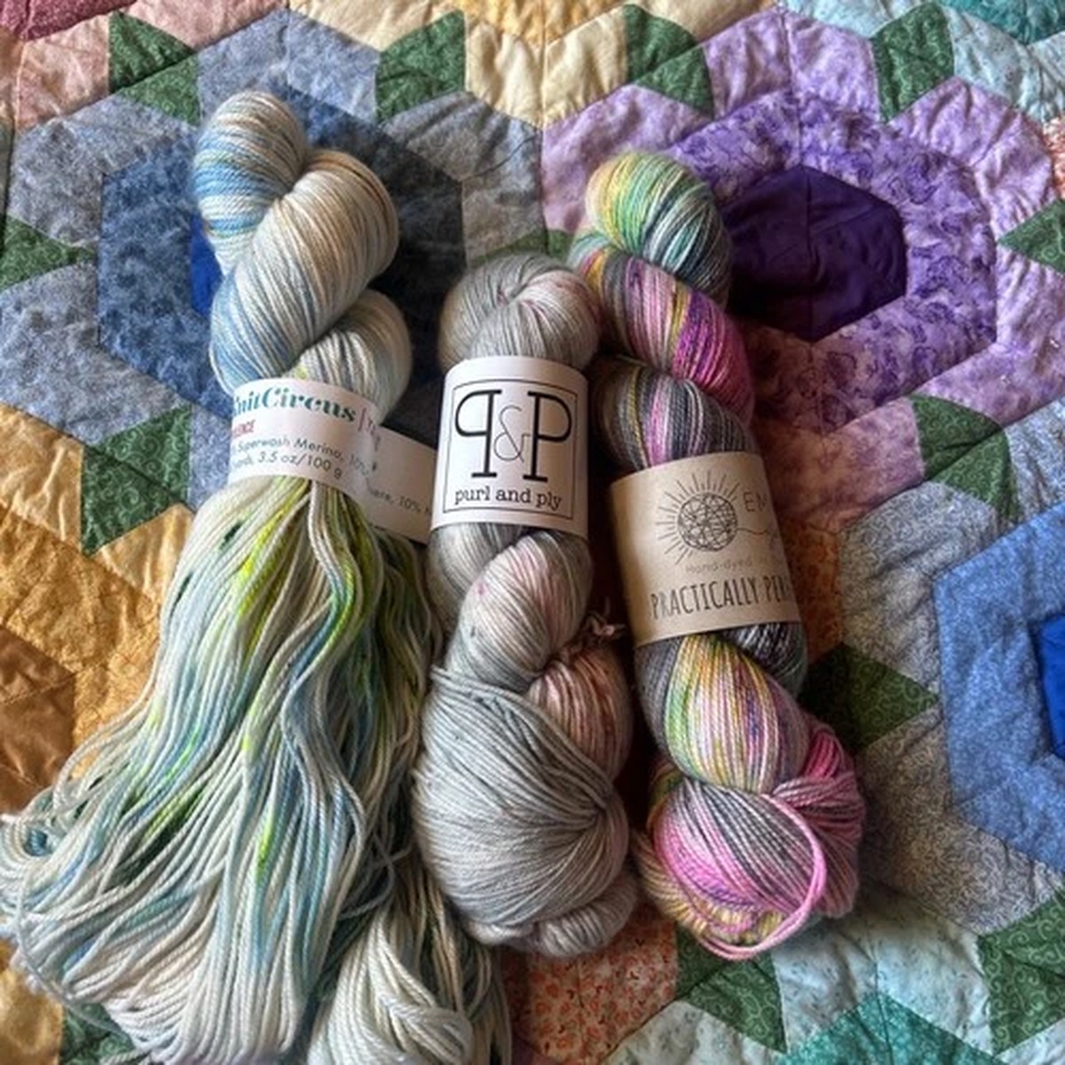 socks-yarn-lot-3-skeins-300-gms-hand-dyed-superwash-merino