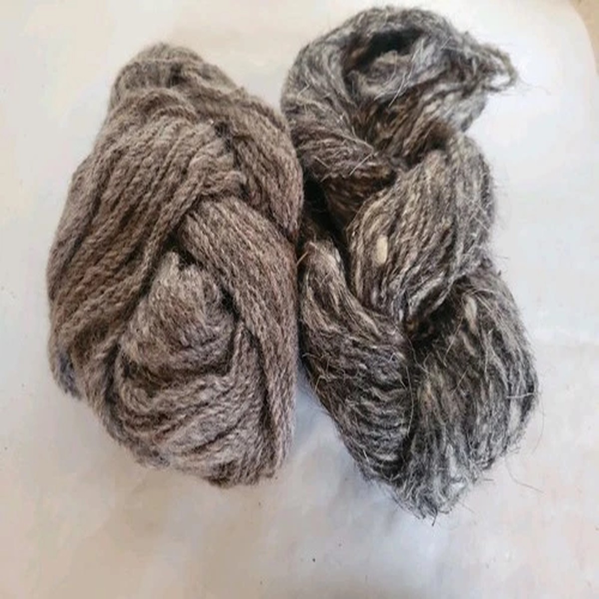 two-skeins-new-handspun-100-wool-2-ply-yarn-gray-shades-about-5-3-oz-total