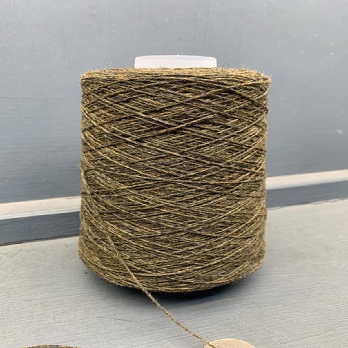 200g-greeny-brown-mix-colour-3-20nm-95-wool-5-cashmere-yarn-scots-pine-3-ply