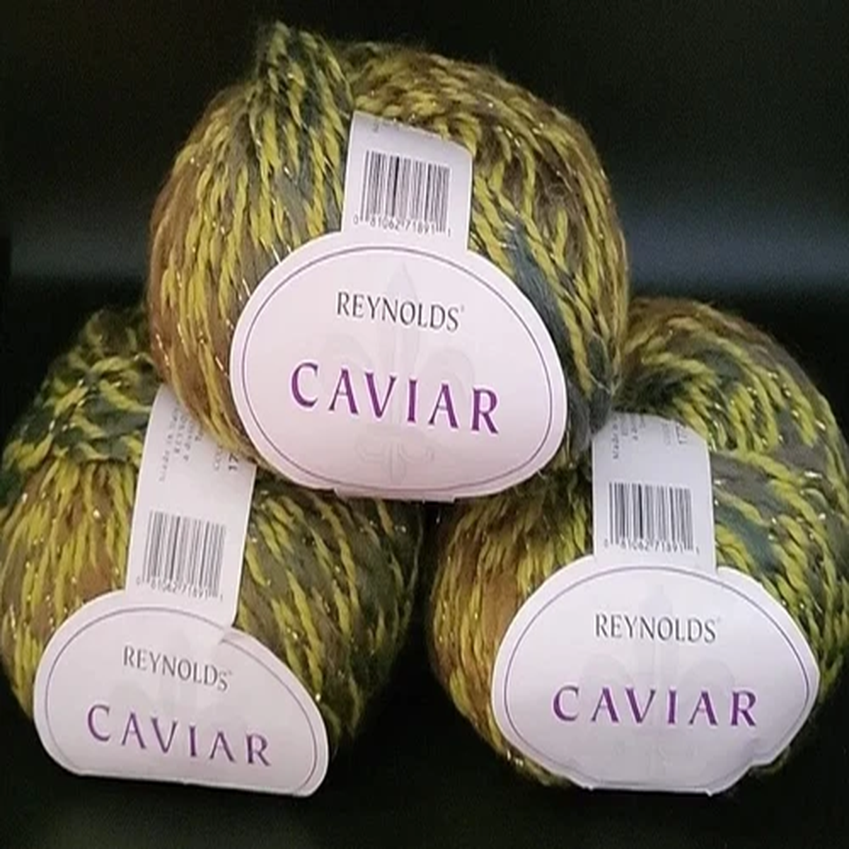 3-skeins-balls-of-discontinued-reynolds-caviar-yarn-color-1775-green