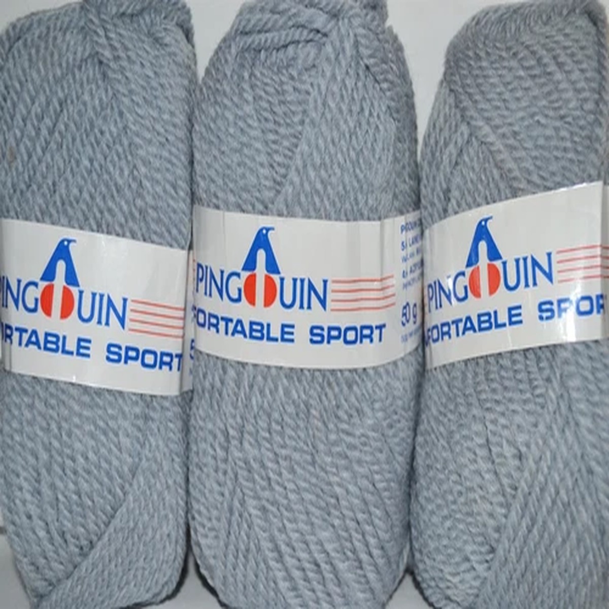 10-x-50gm-ball-banquis-grey-12-ply-wool-blend-easy-care-made-in-france