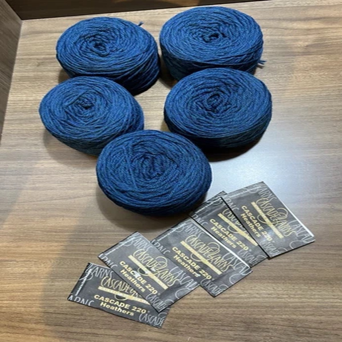 cascade-220-heathers-yarns-blue-4009-100-wool-3-5oz-220yds-ea-set-of-5