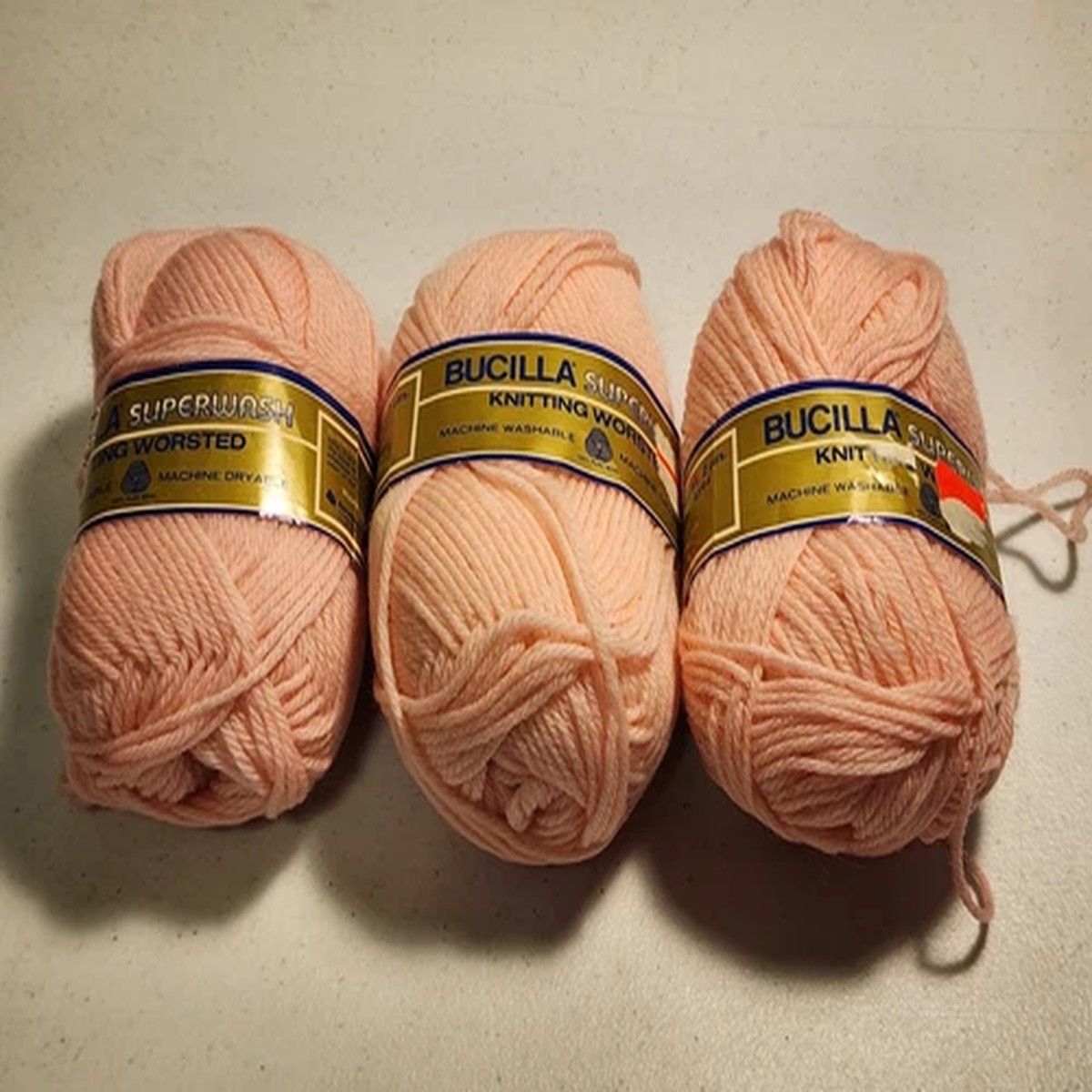 bucilla-superwash-knitting-worsted-yarn-100-wool-3-sk-see-full-description