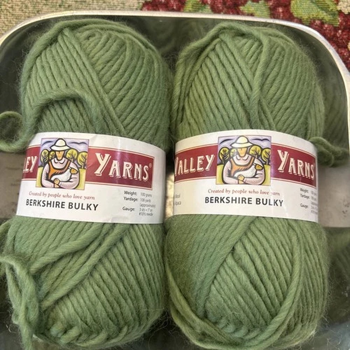 2-skeins-of-mistletoe-37-valley-yarn-bershire-bulky-85-wool-and-15-alpaca