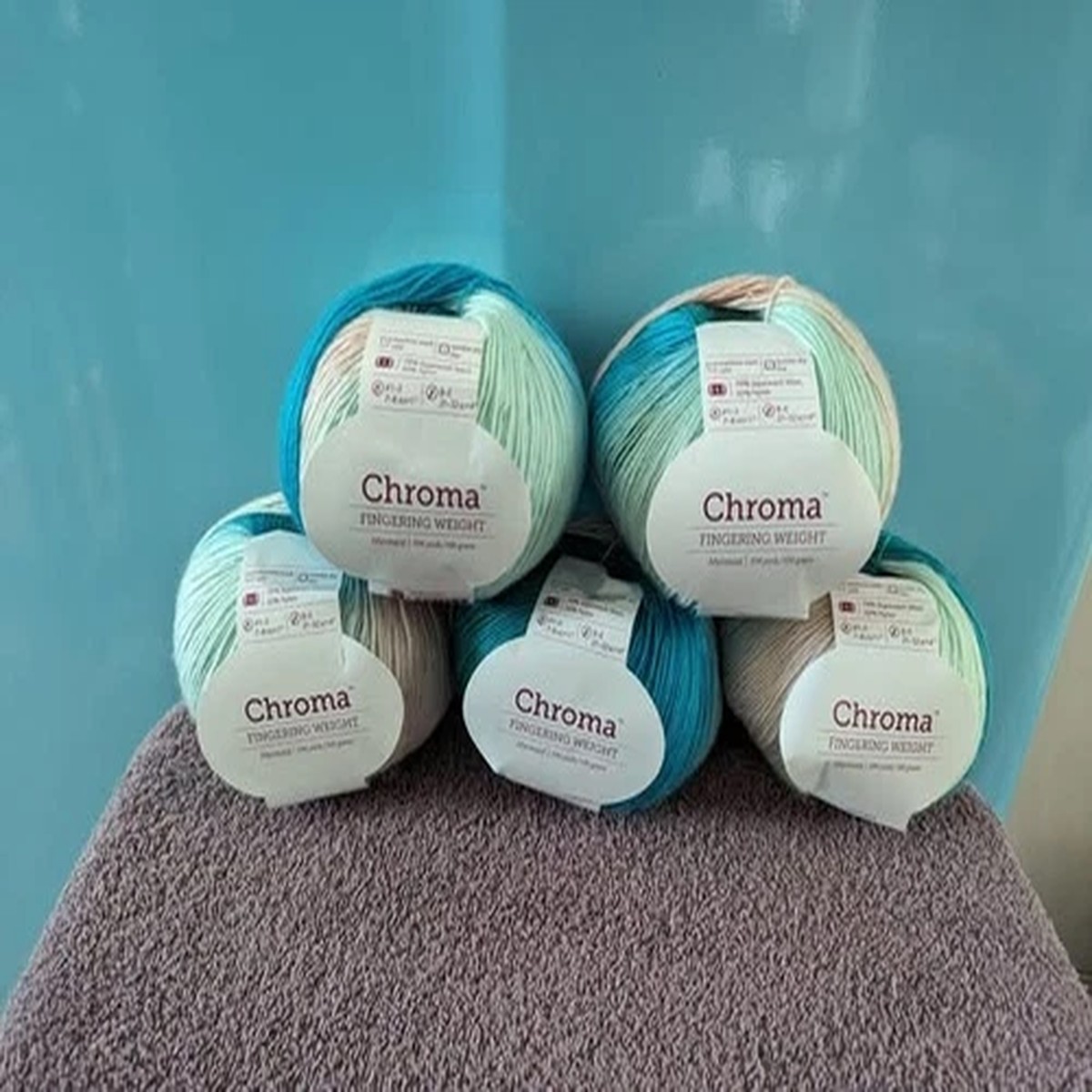 knit-picks-chroma-fingering-lot-of-5-matched-dye-lot-superwash-merino-nylon