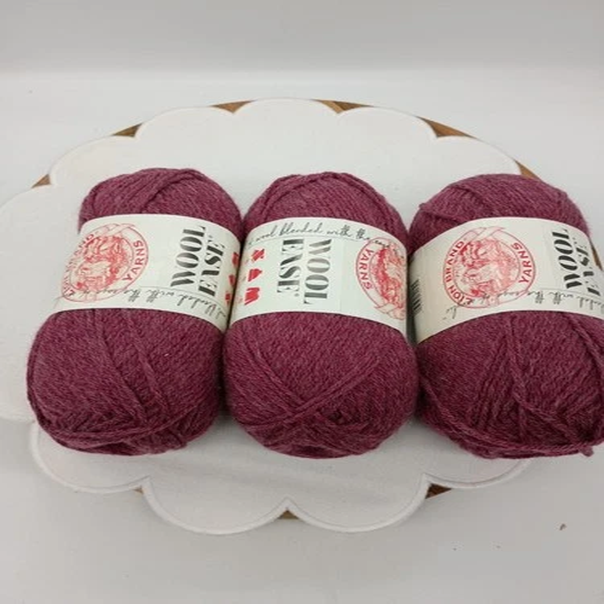 lion-brand-wool-ease-3-shanks-197-yrds-each-dusty-rose-heather-80-20