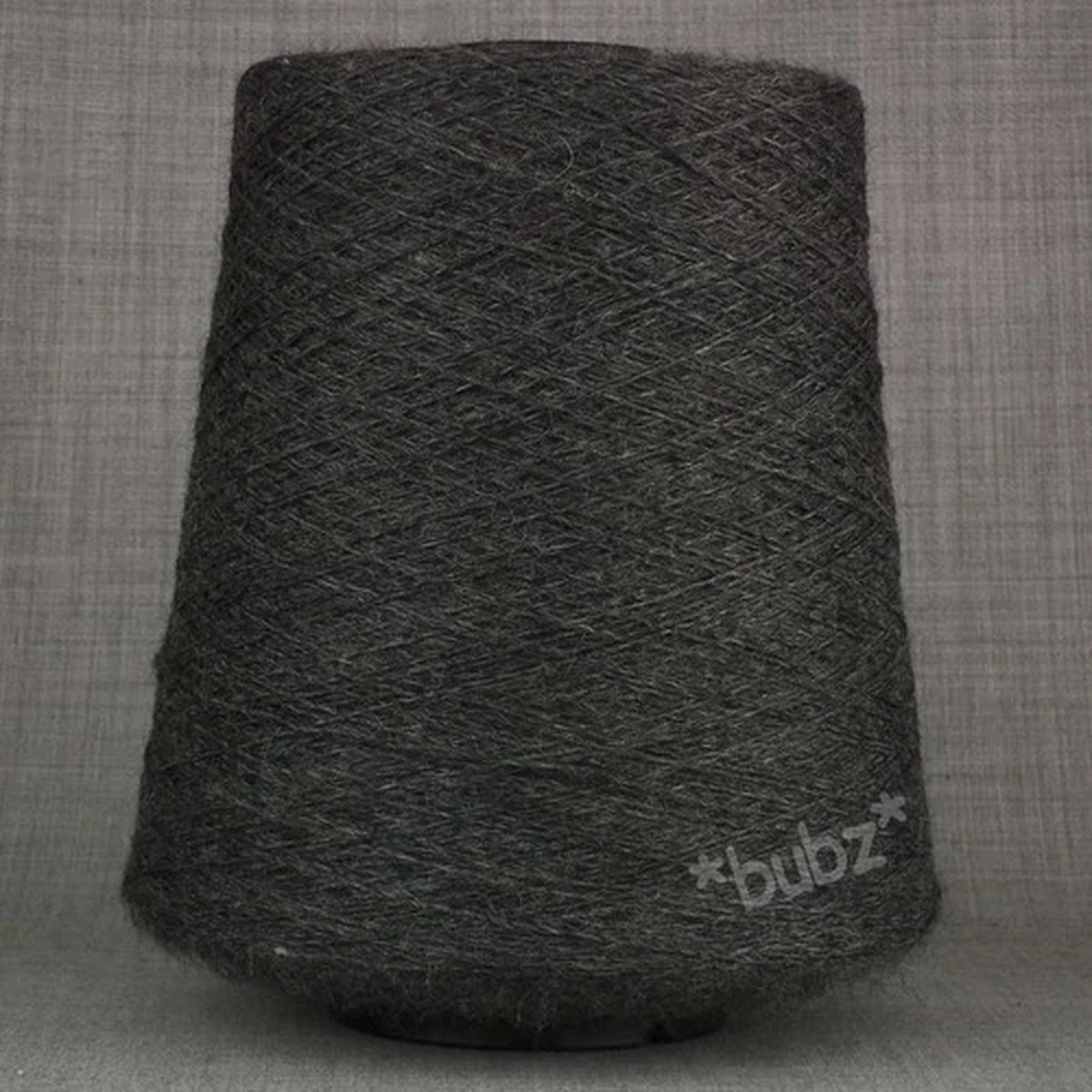 super-soft-merino-wool-yarn-charcoal-grey-400g-cone-2-3-ply-hand-machine-knit