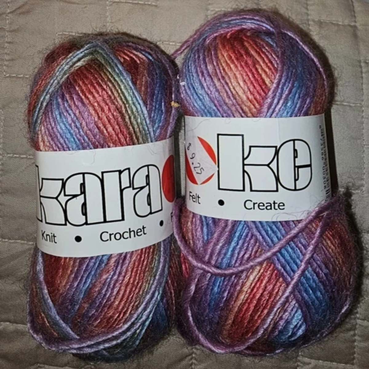 2-skeins-karaoke-silk-wool-blend-50-gm-ea-variated-colors