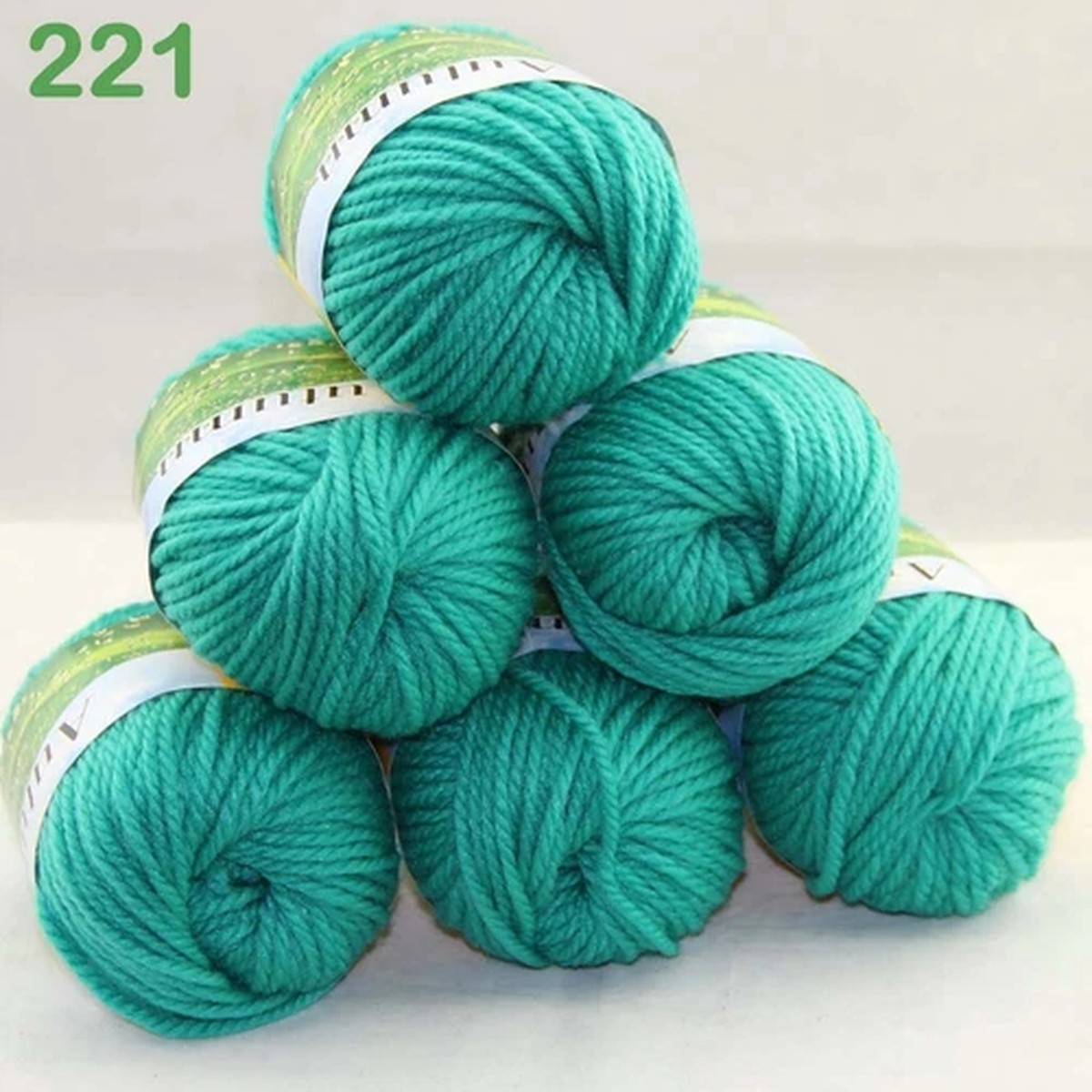 aip-sale-6-balls-x50gr-diy-hand-knitting-yarn-soft-blankets-wool-silk-velvet-21