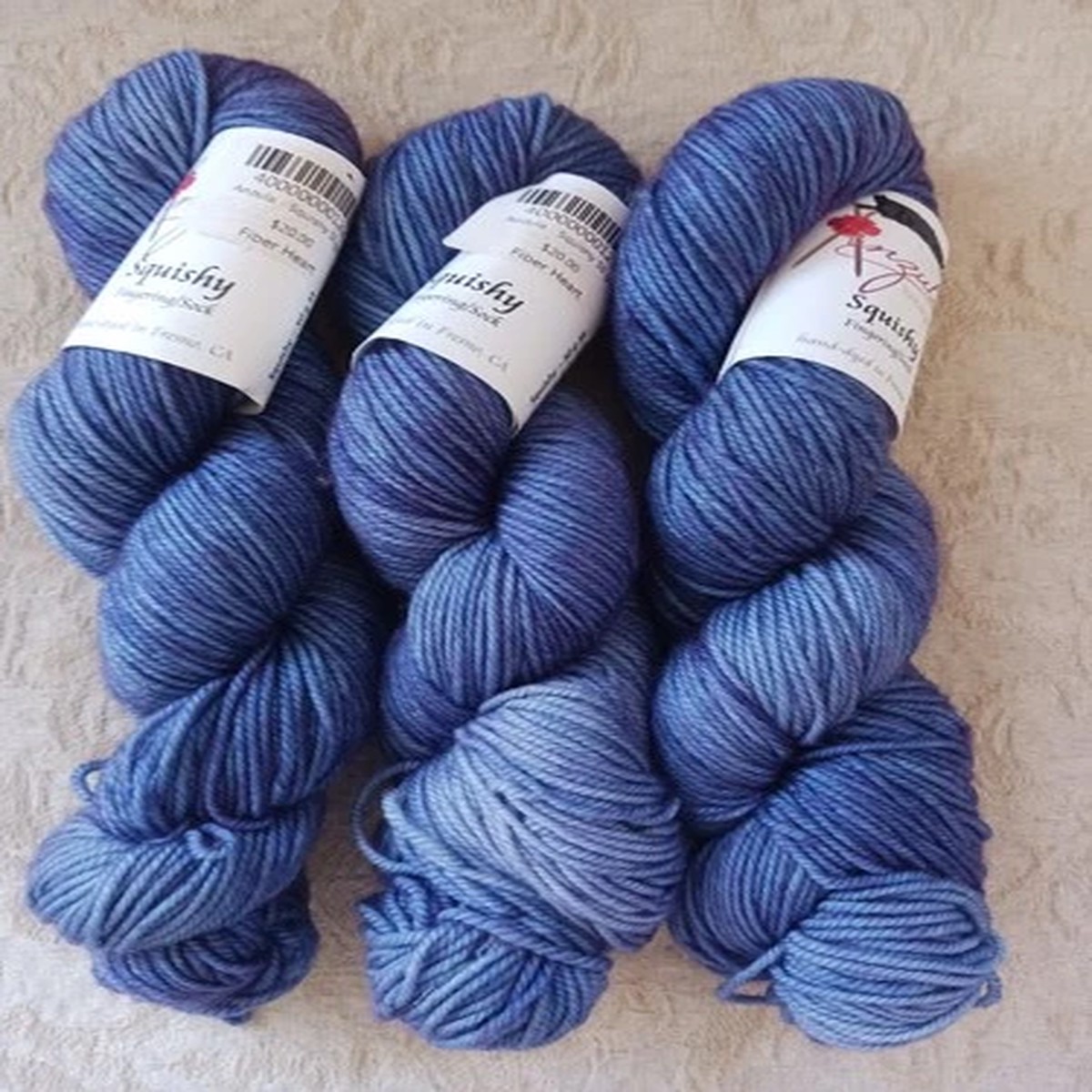 anzula-hand-dyed-yarn-squishy-merino-cashmere-nylon-3-50-grams-sks-periwinkle