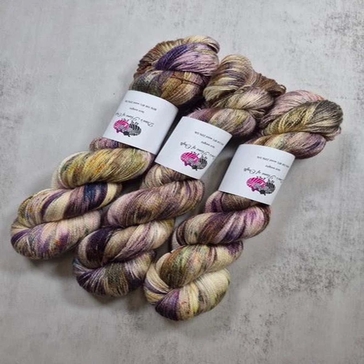hand-dyed-bfl-silk-yarn-lace-weight-100g-faded-love-letter